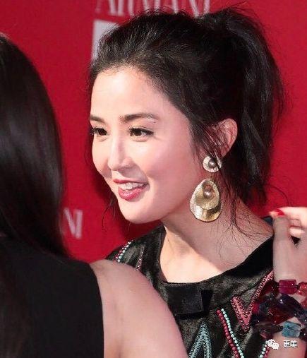 明星黑料后为什么还能回娱乐圈,明星如何华丽逆袭重返娱乐圈